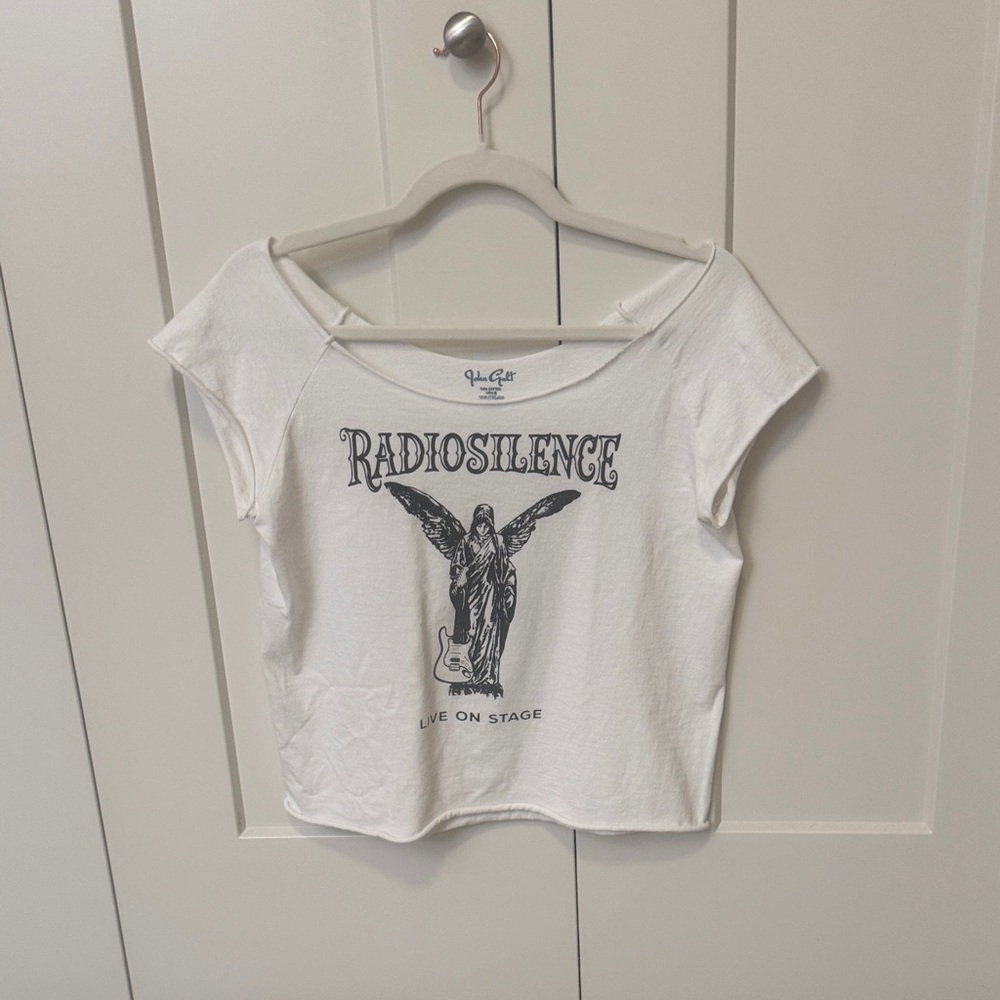 Brandy Melville off the shoulder top